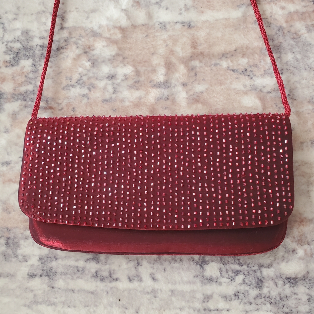 NWT La Regale Red Beaded Evening Bag Clutch Formal Wedding Prom